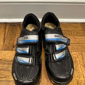 SHIMANO SPIN SHOES SIZE 7.5